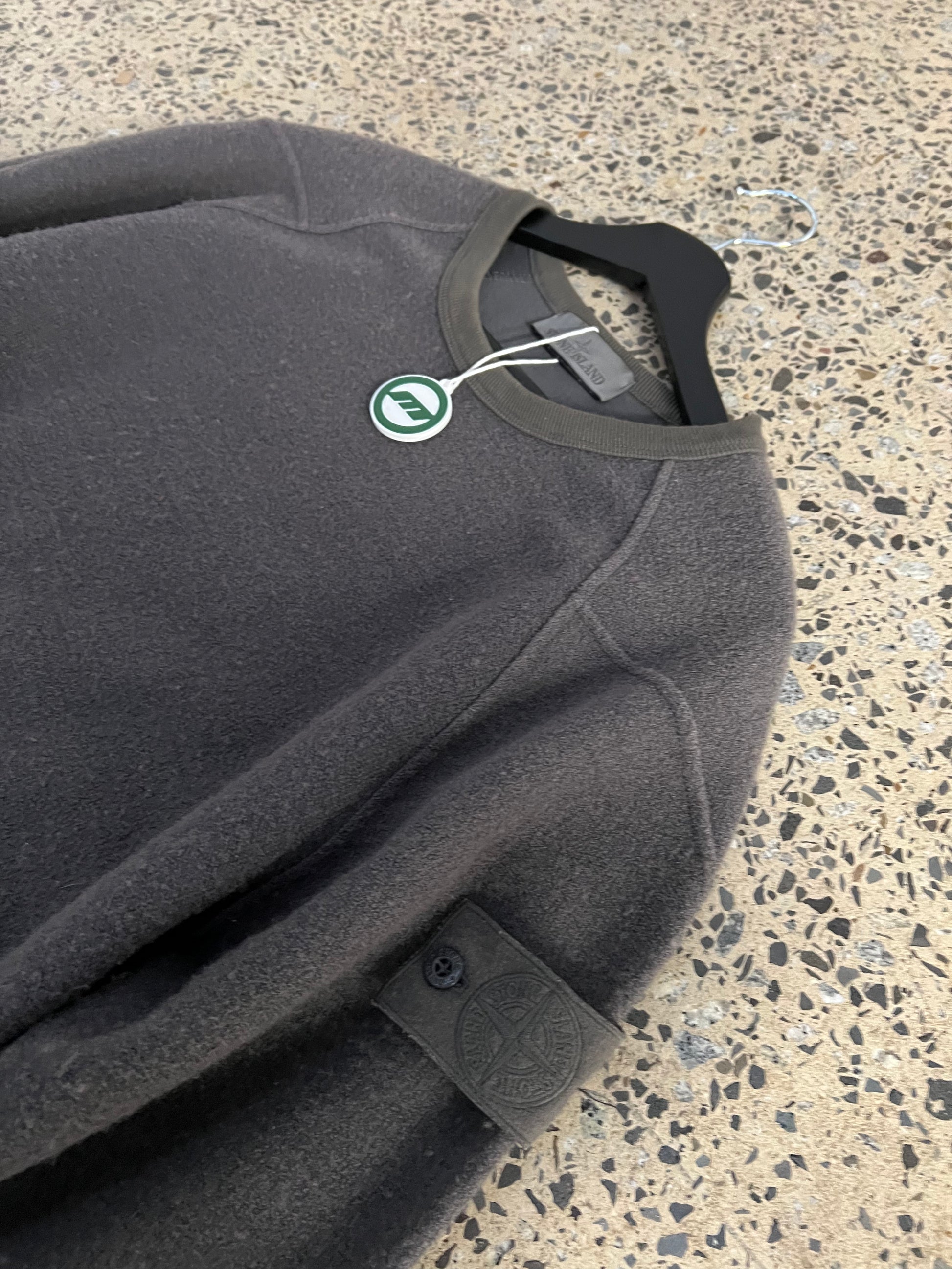 Stone Island (Ghost Line) Fleece Crewneck – Tonal Patch Sweatshirt (S/M)