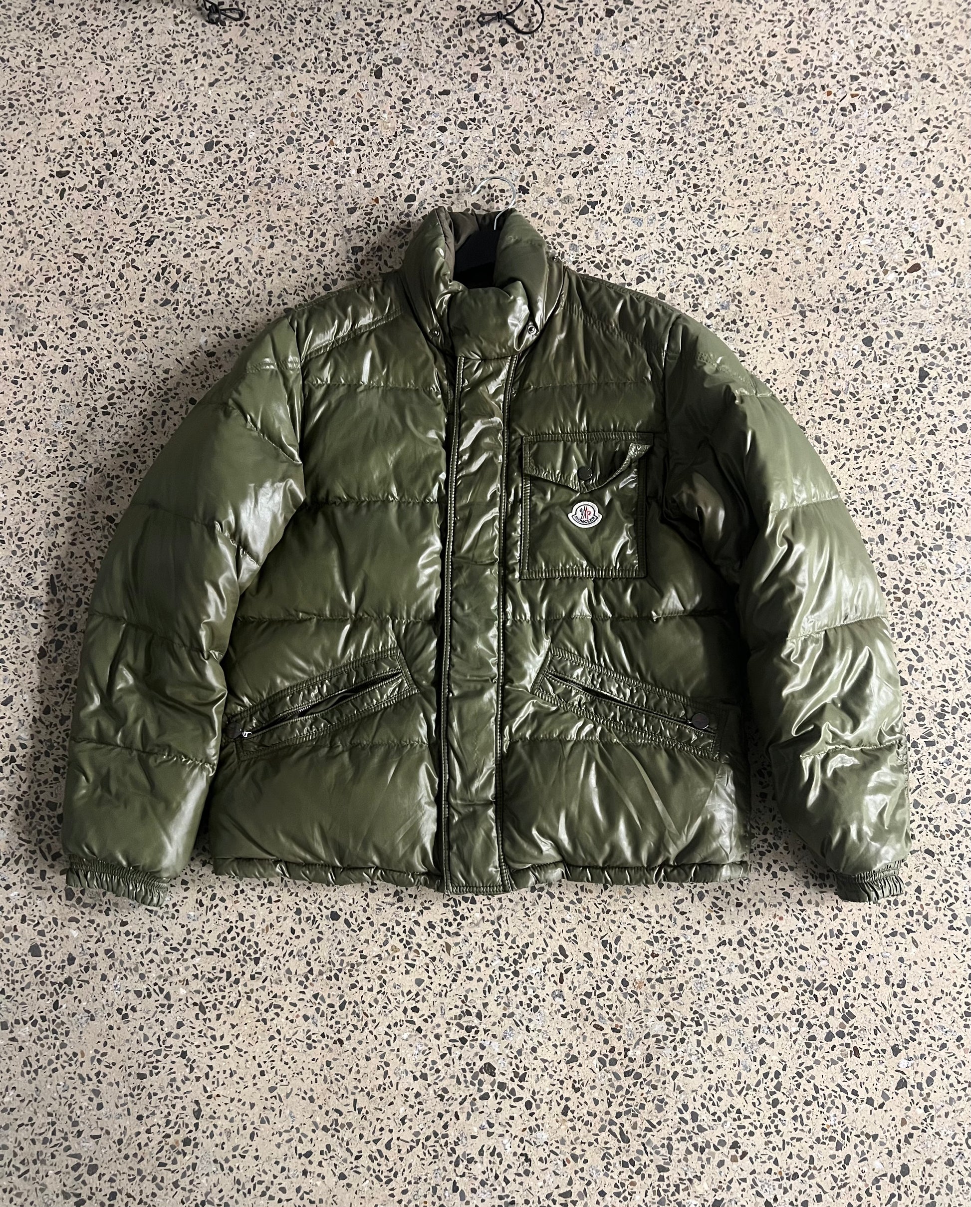 Moncler Olive Green Glossy Down Puffer Jacket (L)