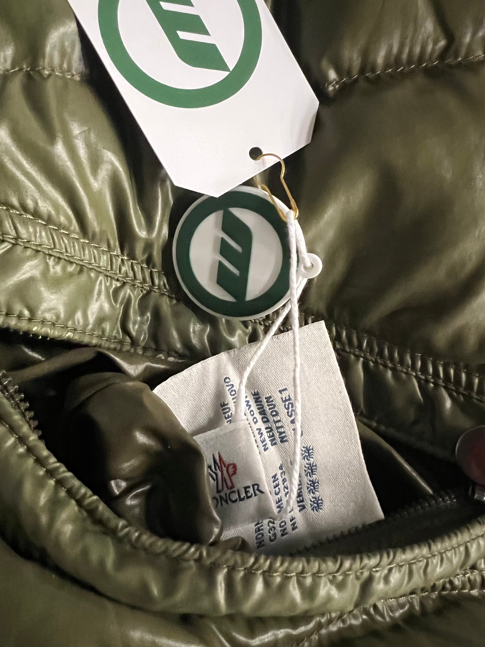 Moncler Olive Green Glossy Down Puffer Jacket (L)