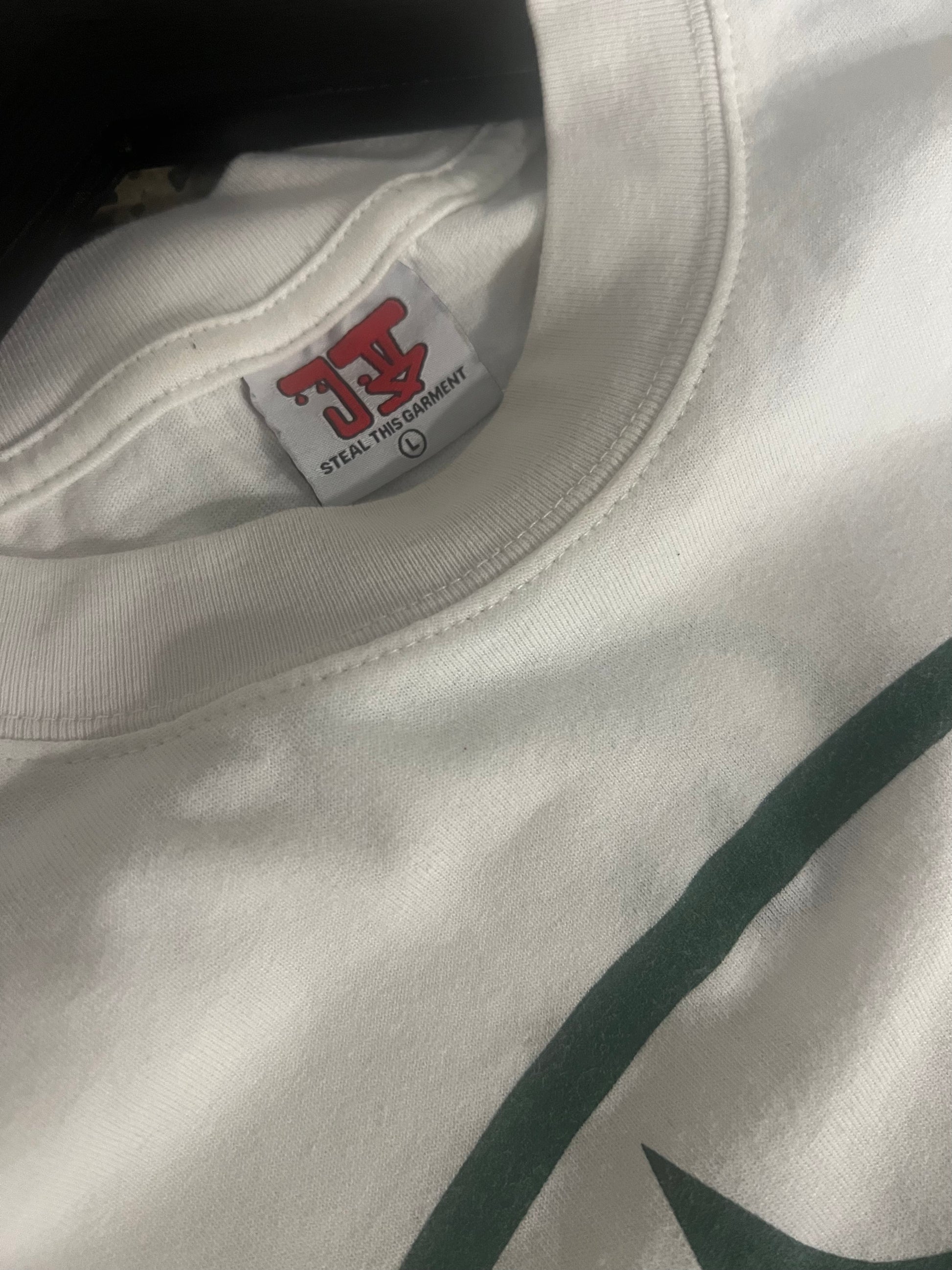 Judah White Graphic Logo T-Shirt (L)